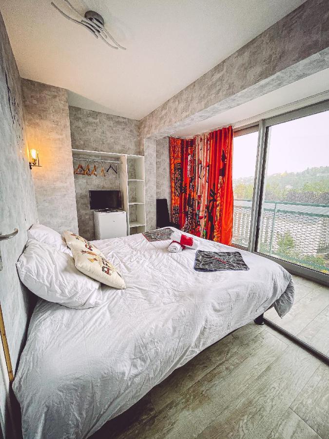 Tassigny Gare By Carl-Emilie Apartman Épinal Kültér fotó